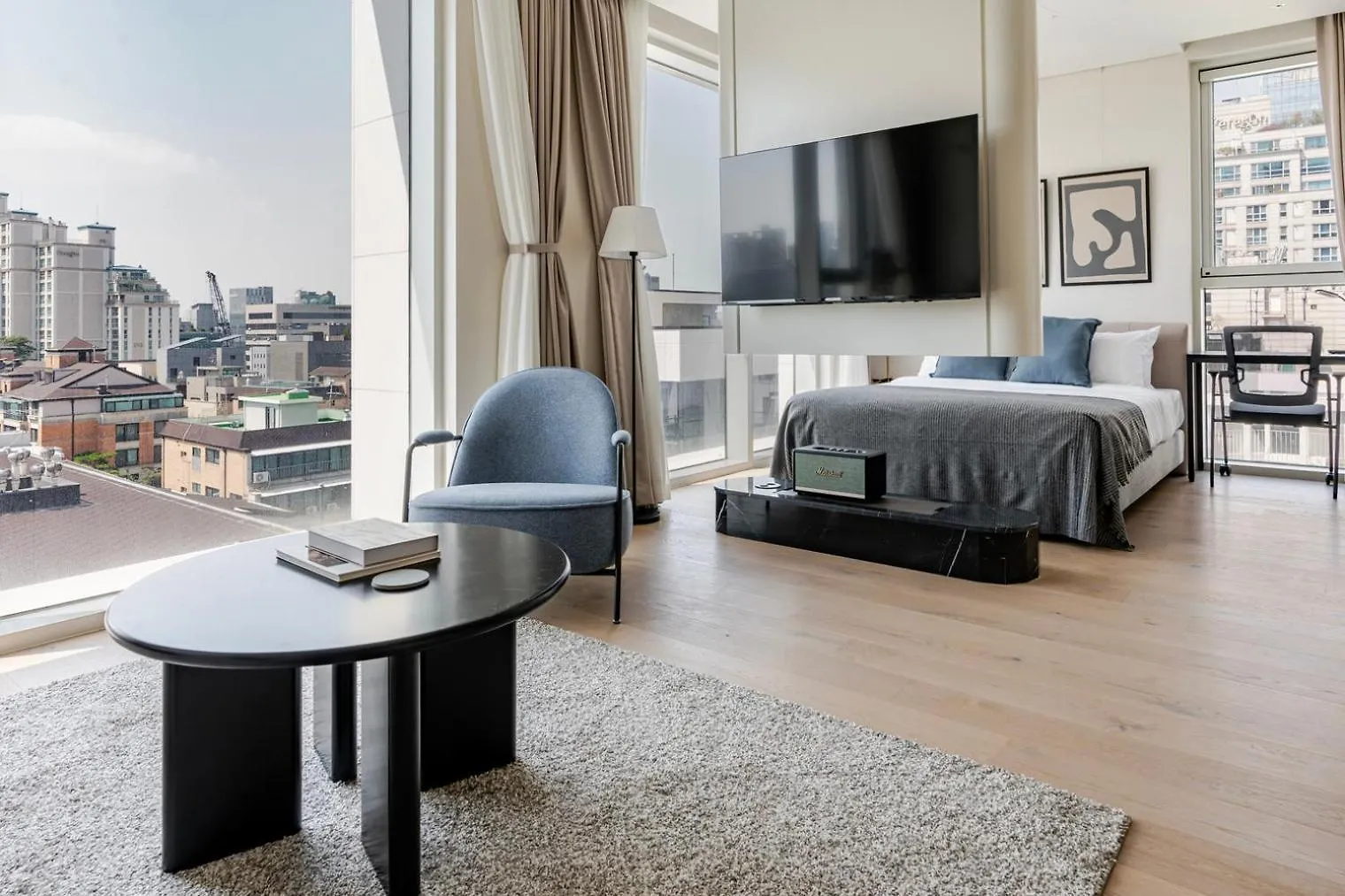 Blueground Id18 Nonhyeon City View Ac Sel-18 Seoul Apartment